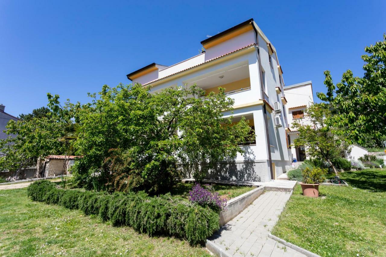 Apartment Zvone Baška Extérieur photo