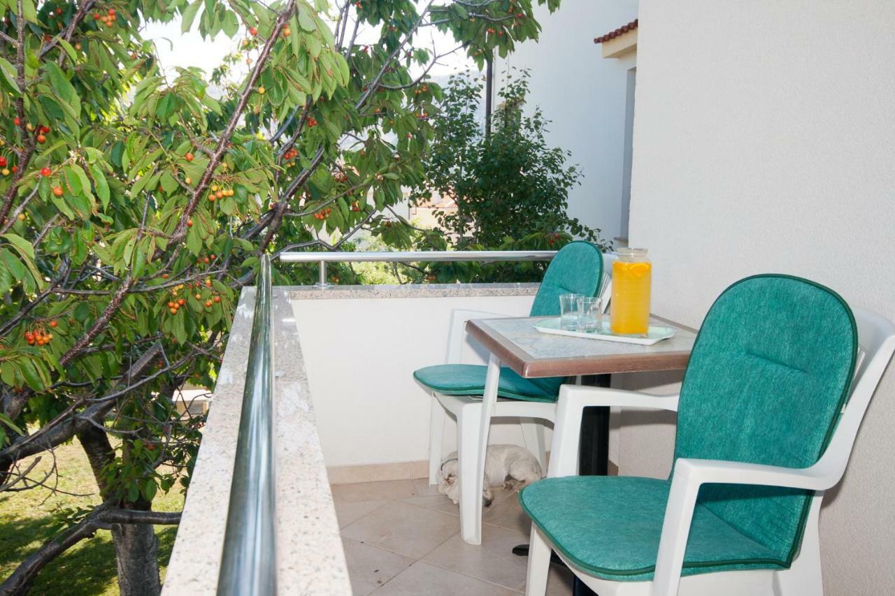 Apartment Zvone Baška Extérieur photo
